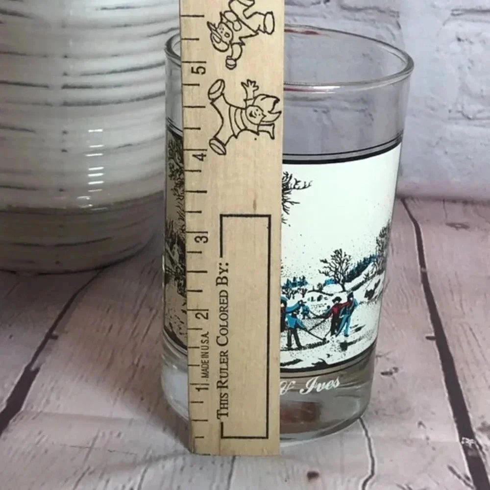 Currier & Ivy vintage Glass from 1981 arby's winter pastime